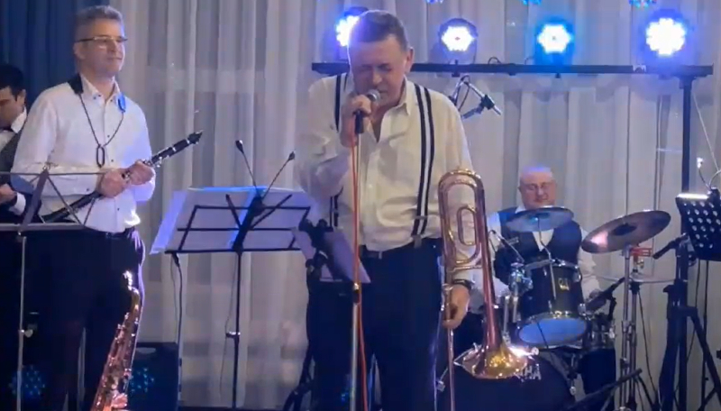 Диксиленд Alex Dixie Band Orchestra та професійні музиканти на святковій вечірці у Києві
