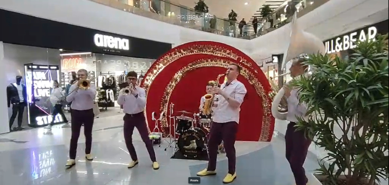 Диксиленд Yellow Shoes виступає на корпоративі у Києві з живим джазом та ретро хітами у стилі New Orleans